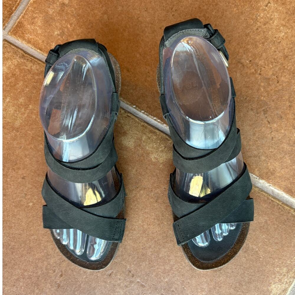 Teva Matte Black Mahonia Cork Sole Wedge Cross Strap Sandals w Buckles size 7 - Picture 5 of 16